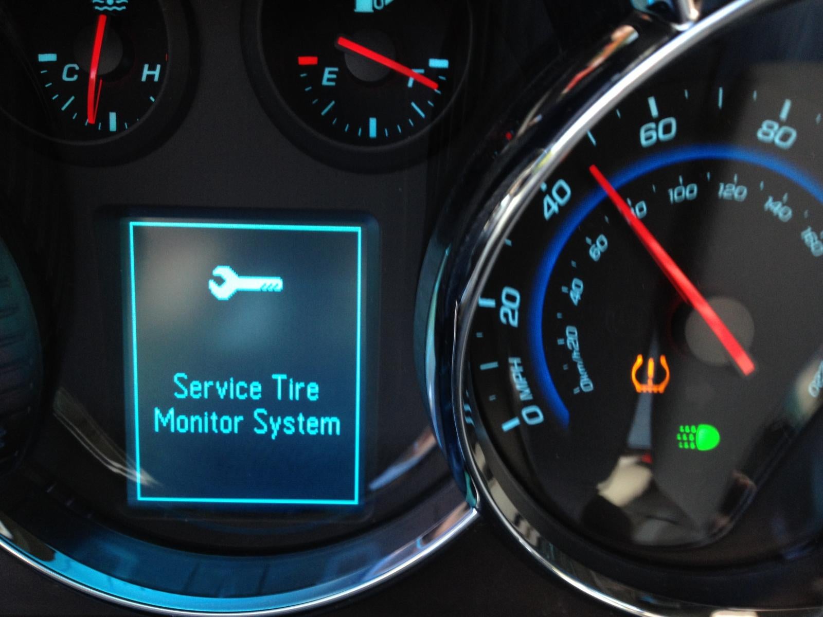 Service Tire Monitor System Warning